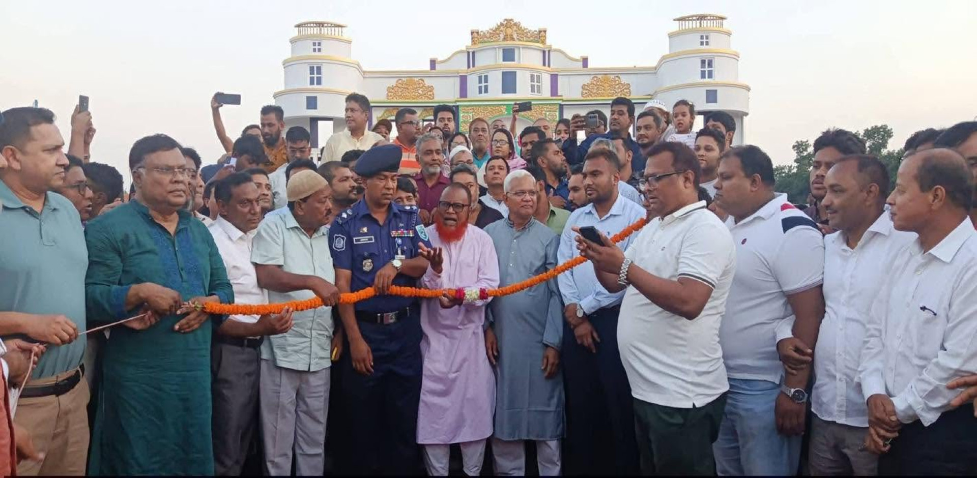 দিনাজপুর চেম্বার অব কমার্স অ্যান্ড ইন্ডাস্ট্রি (DCCI)